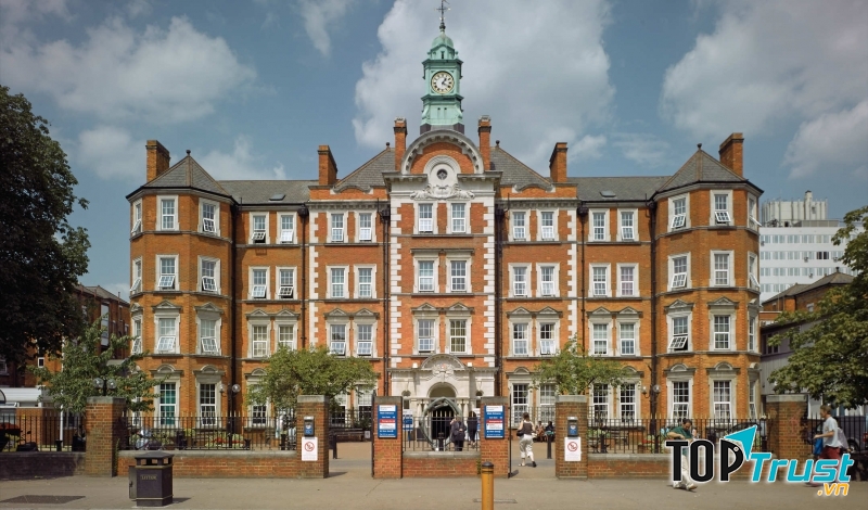 Đại học Hoàng gia London