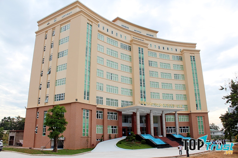 Đại học Khoa học Xã hội & Nhân văn