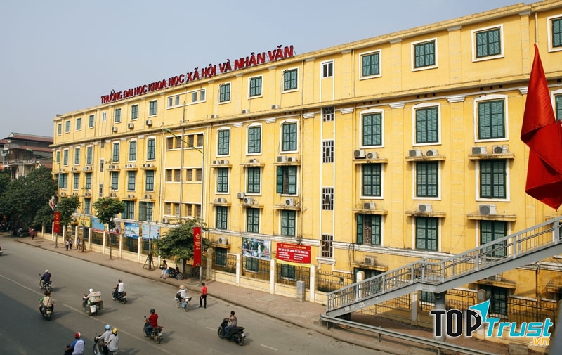Đại học khoa học xã hội và nhân văn