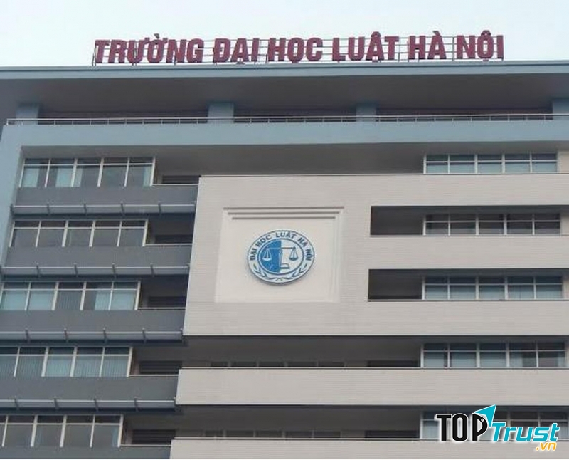 Đại học Luật Hà Nội