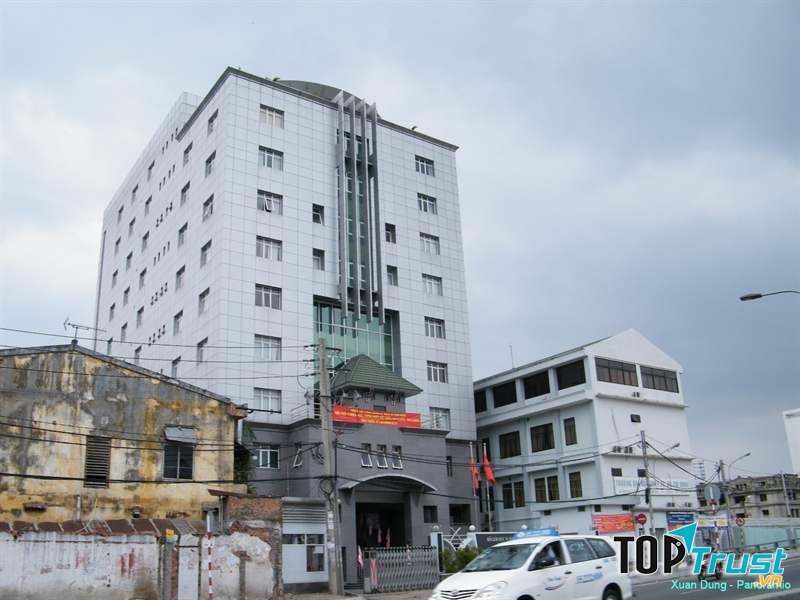 Đại học Luật TP.HCM