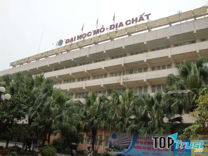 Đại học Mỏ - Địa chất