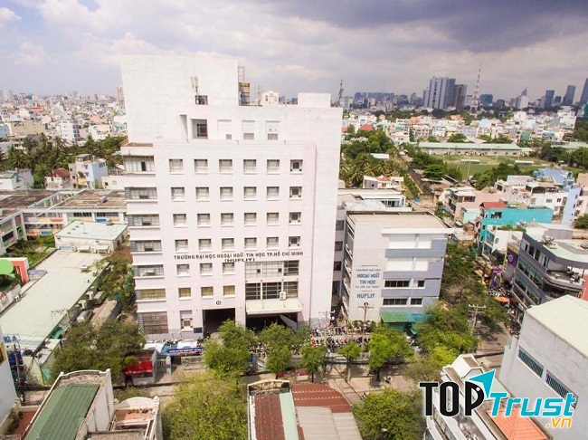 Đại Học Ngoại Ngữ – Tin Học (HUFLIT)