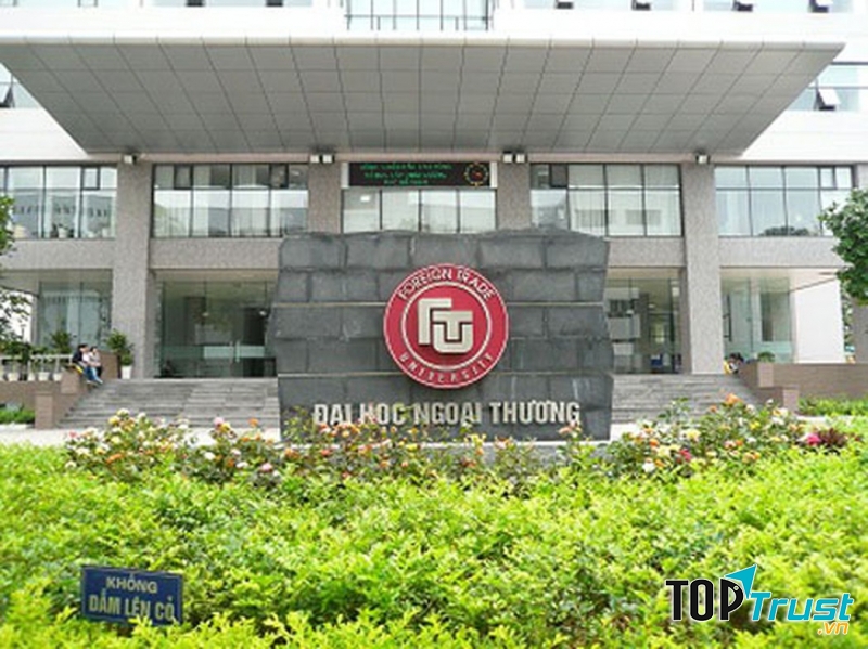 Đại học Ngoại Thương - Foreign Trade University