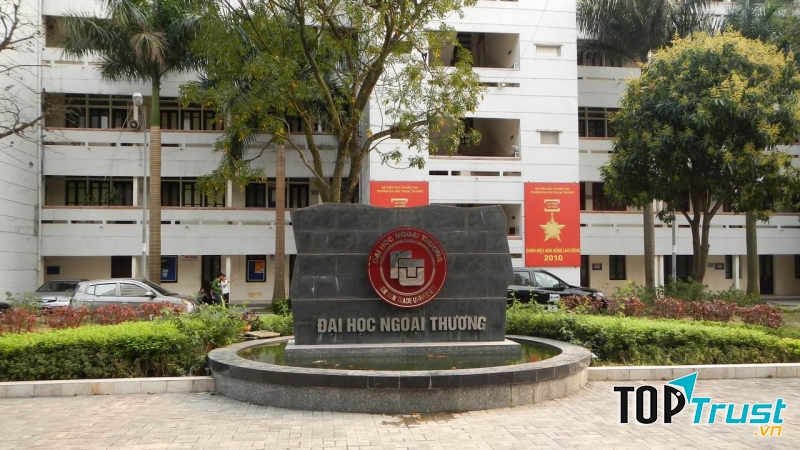 Đại học Ngoại thương Hà Nội