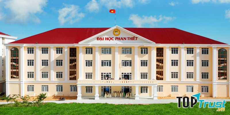 Đại học Phan Thiết