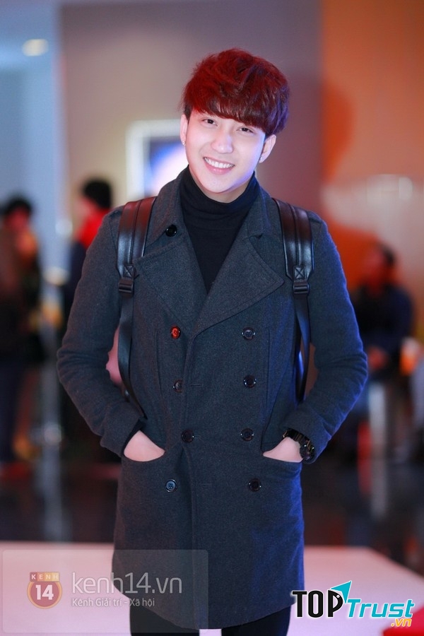 Hot boy Bê Trần