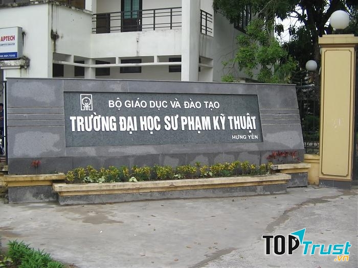 Đại học Sư phạm Kỹ thuật Hưng Yên