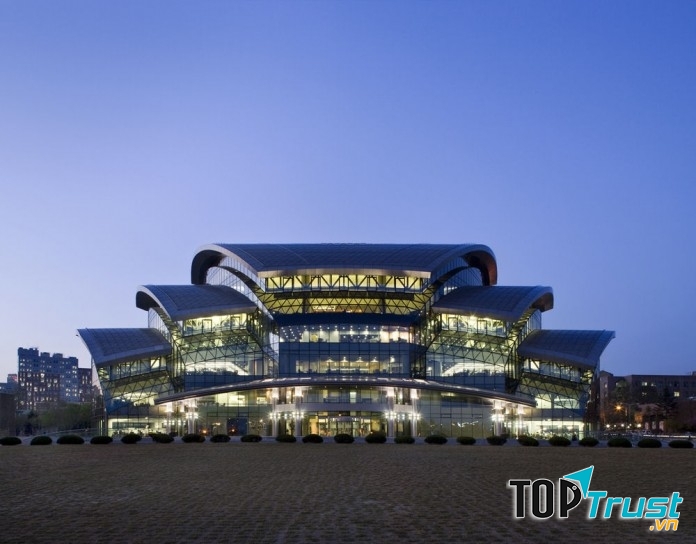 Kiến trúc độc đáo của Đại học Sungkyunkwan.