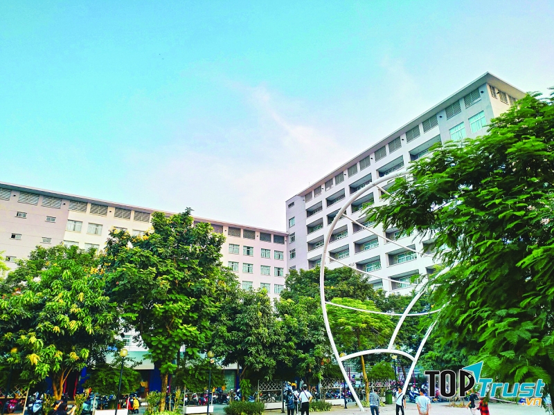 Đại học Thăng Long