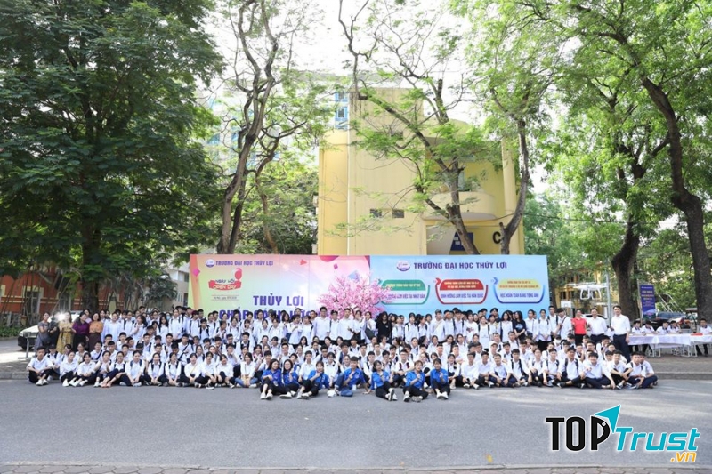 Đại học Thủy lợi