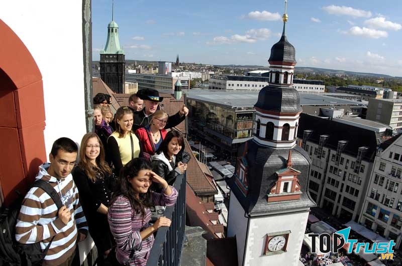 Du học sinh tại trường Đại học tổng hợp kỹ thuật Chemnitz