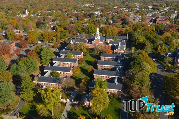 Đại học Yale tọa lạc tại bang Connecticut của Mỹ từ lâu đã trở thành điểm thu hút khách du lịch hàng đầu của toàn bang Mỹ