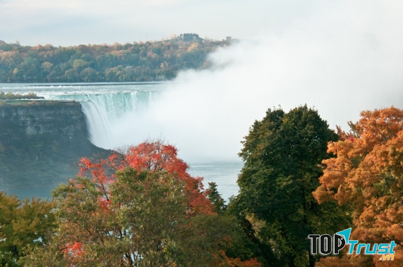 Canada là điểm đến tuyệt vời cho những ai yêu thích mùa thu