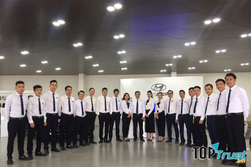 Đội ngũ nhân viên tại Hyundai Đông Đô