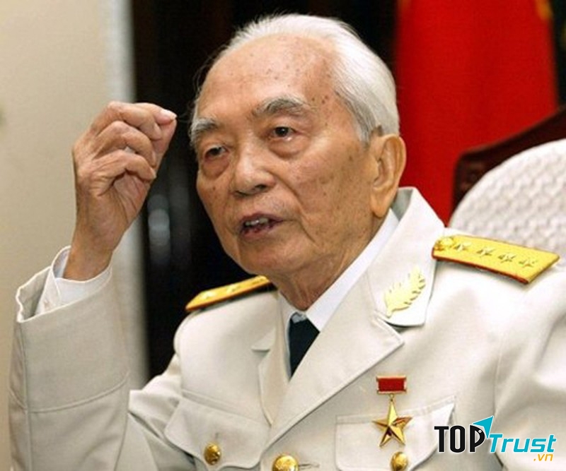 Đại tướng Võ Nguyên Giáp - người thầy dạy sử đã viết nên lịch sử hào hùng cho dân tộc
