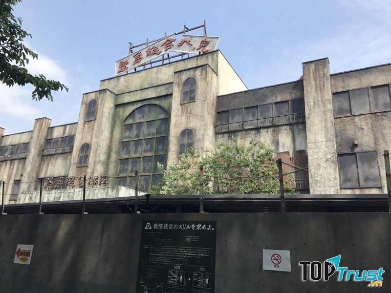 Daiba haunted School– Decks Odaiba