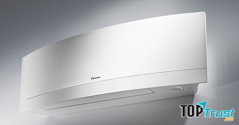 Daikin cung cấp nhiều các tính năng tiện ích như luồng gió 3 chiều, chế độ gió dễ chịu giúp mang đến không gian thoải mái nhất cho người dùng.