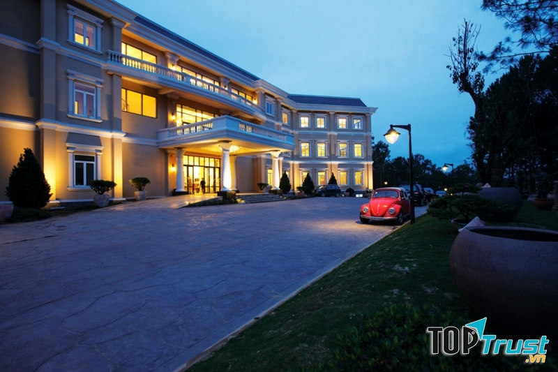 Dalat Edensee Lake Resort & Sp
