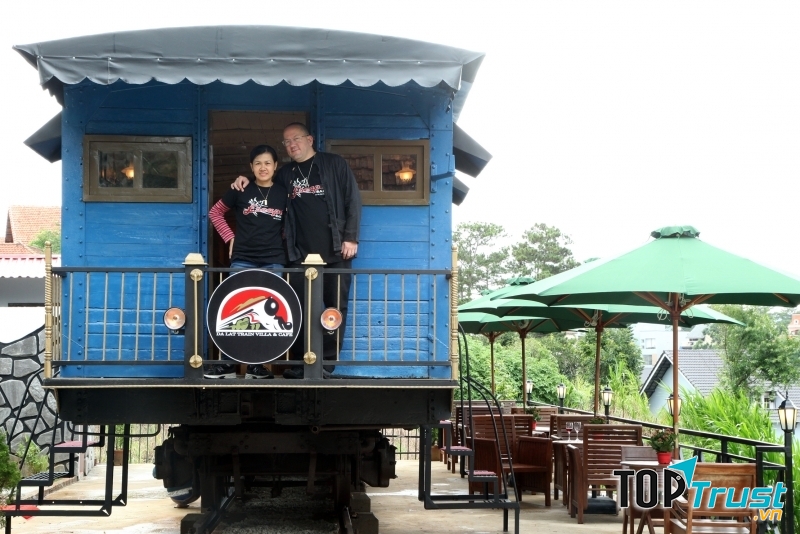 Dalat Train and Villa