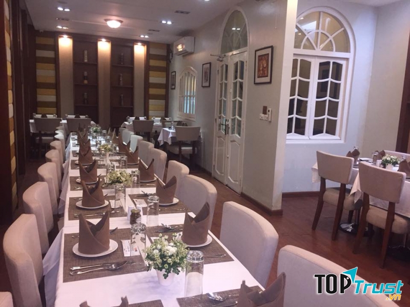 Dalcheeni Restaurant