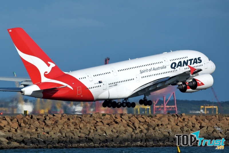 Quantas là 1 trong 2 hãng hàng không cung cấp chuyến bay dài thứ 5 trong danh sách các chuyến bay dài nhất thế giới này