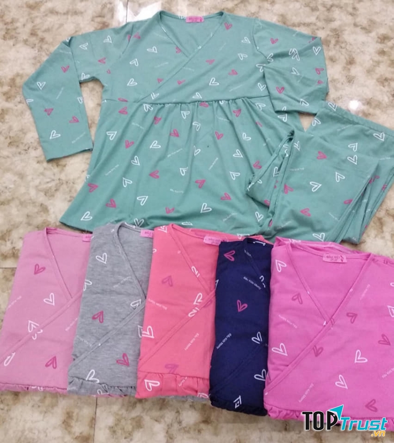 Đầm bầu Hoàng Linh