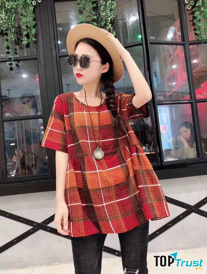 Chất liệu mềm mại, kiểu dáng bay bổng là điểm cộng của đầm bầu Honey