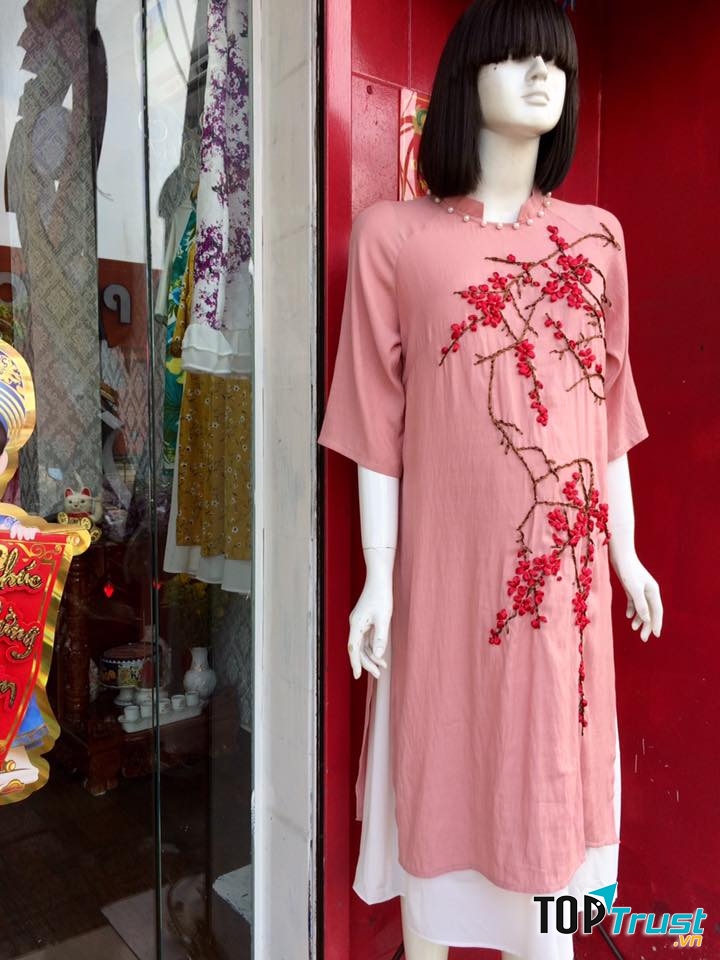 Đầm Bầu Thiết Kế Tường Trinh