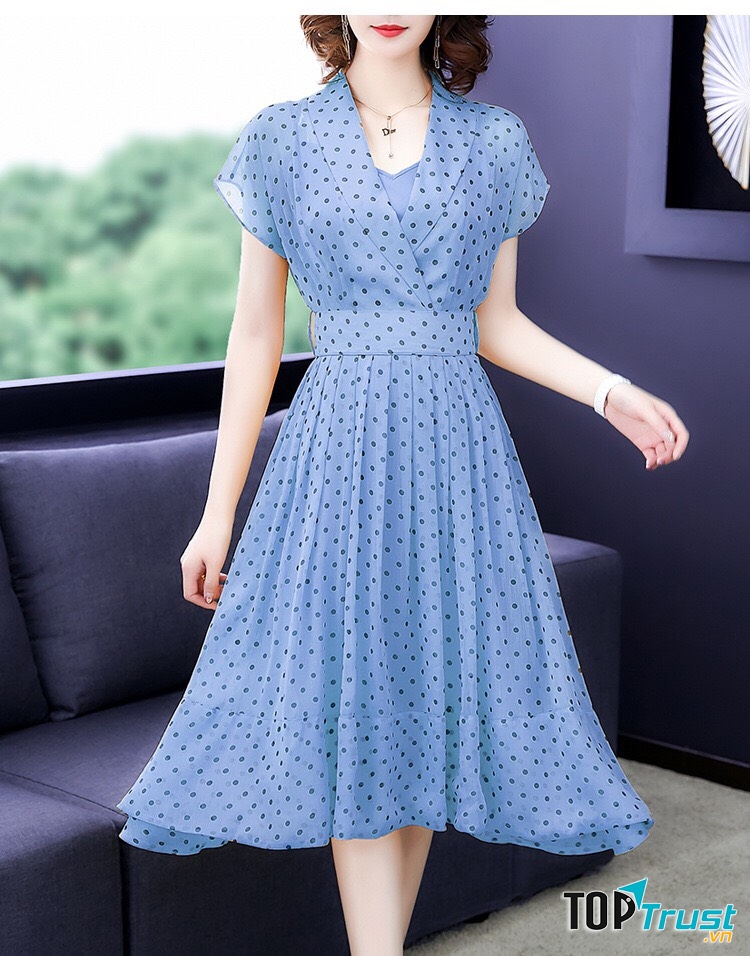 Đầm chấm bi