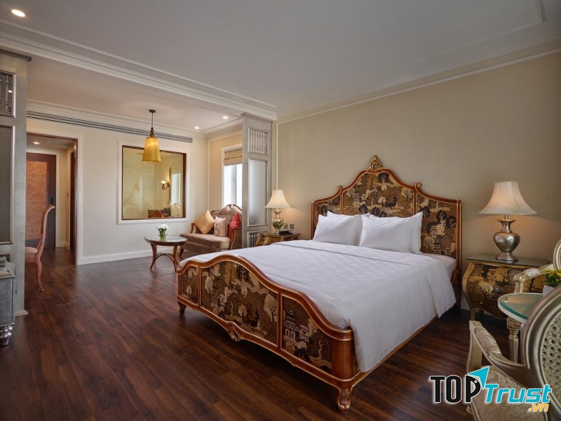 Damsels Hanoi Boutique Hotel