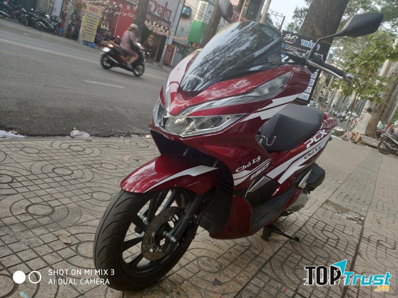 Dán keo xe chuyên nghiệp Thắng DeCal