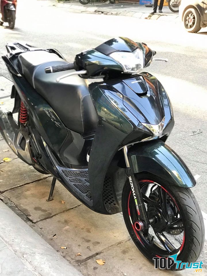 Dán xe Hùng 38 cao bá quát