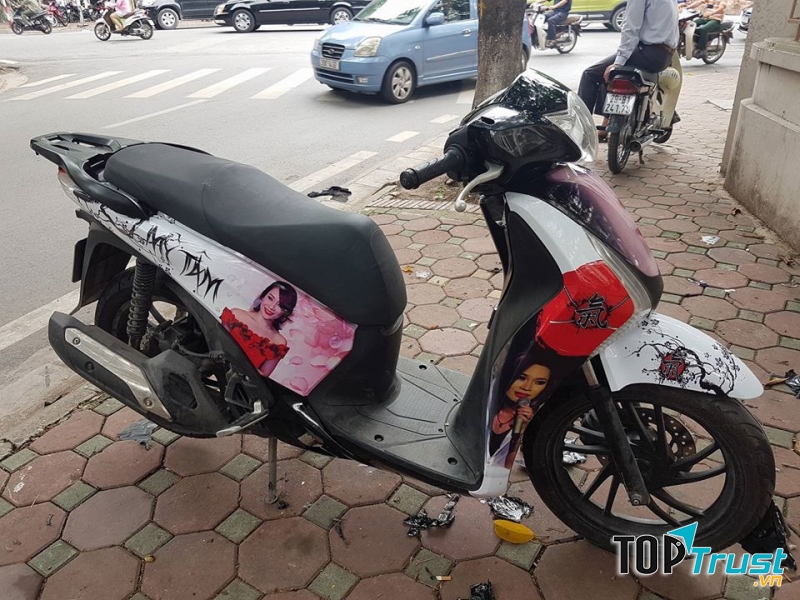 Dán Xe Máy Hùng Long - 41 Cao Bá Quát
