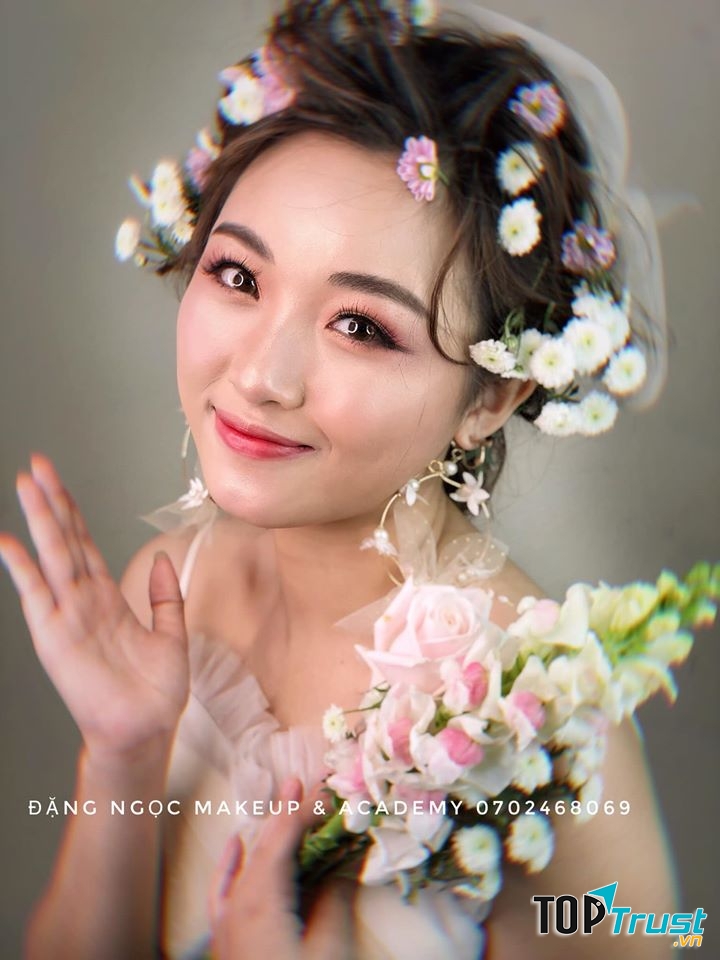 Đến với Đặng Ngọc, các nàng được chăm chút rất kĩ và tỉ mỉ