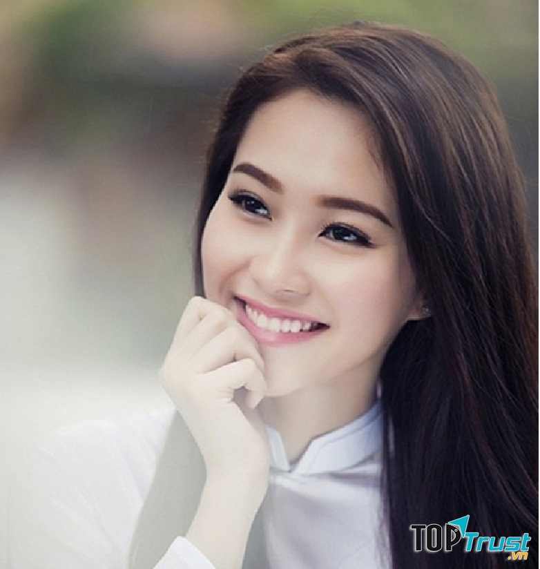 Đặng Thu Thảo
