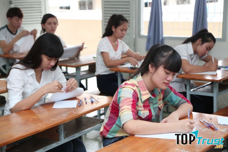 Đừng bao giờ quên việc đánh dấu lại những câu hỏi chưa làm được để quay lại sau này.