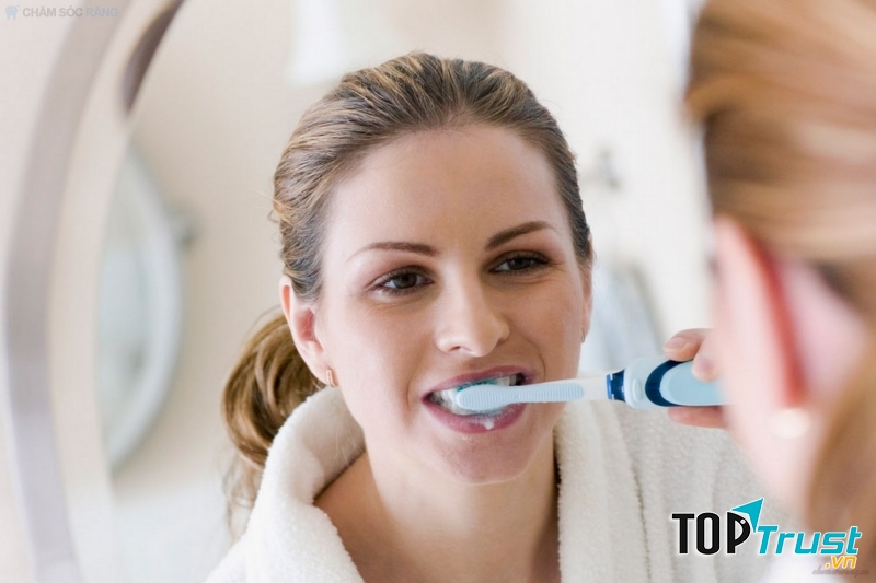 Bạn nên đánh răng đủ 3 phút mỗi lần