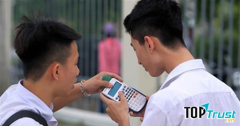 Ôn hòa, cẩn thận lắng nghe