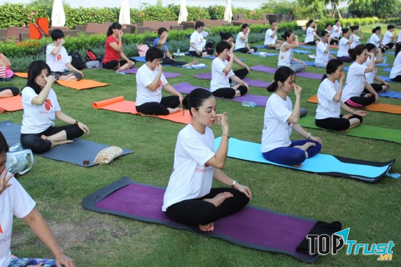 Khóa tập Yoga