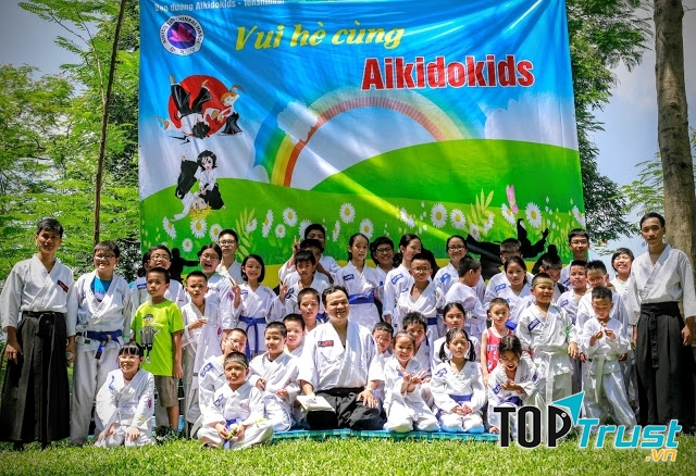 Ngoài những buổi tập võ thuật thì Aikidokids thường xuyên tổ chức các buổi ngoại khóa rất bổ ích.