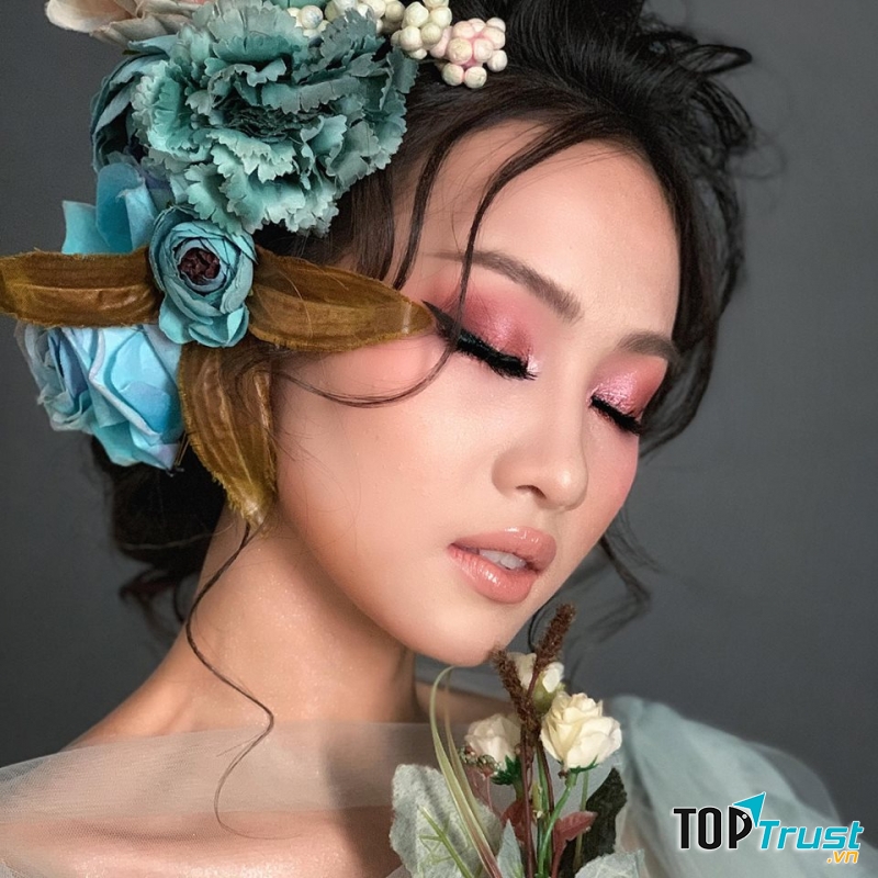 Đào Dương Thái Make up