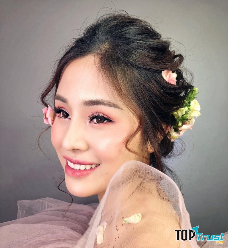 Đào Dương Thái Make up
