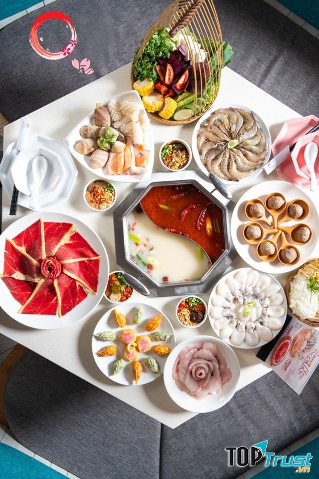 Dao Hua Taiwanese Hotpot Paradise là một điểm đến mới mẻ nhưng chất lượng cực kì tuyệt vời của các tín đồ mê lẩu ở quận 2