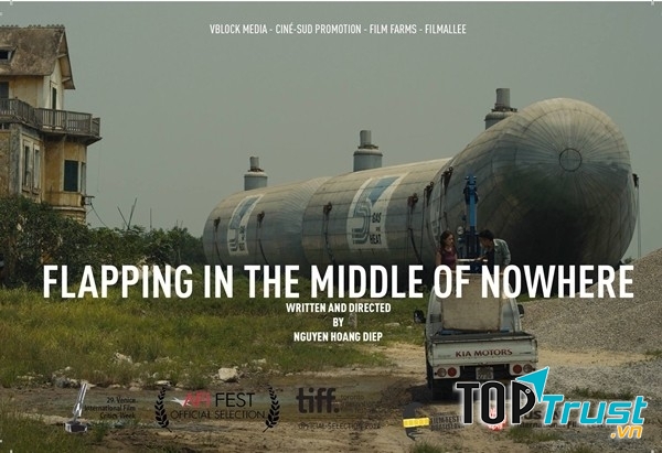 Đập cánh giữa không trung