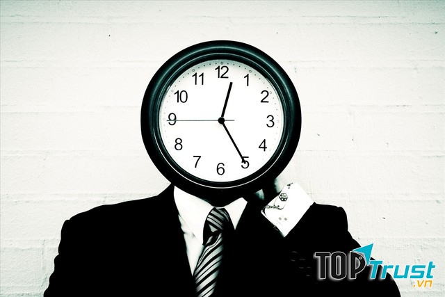 Đặt ra giờ giới nghiêm cho trẻ