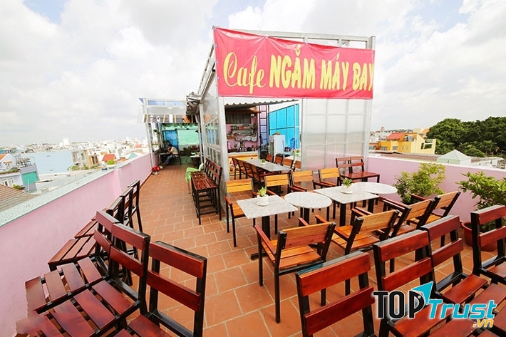 Đất Sài Gòn - Cafe Ngắm Máy Bay