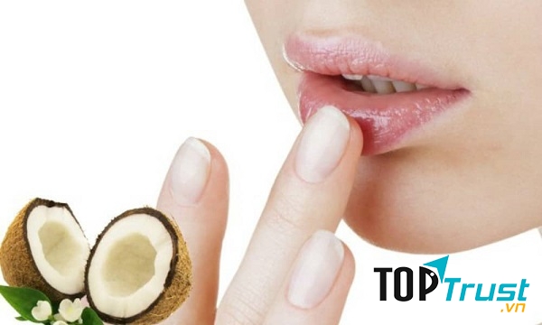 Trong dầu dừa có chứa đến 50% acid lauric giúp cung cấp các tinh chất dưỡng ẩm làm môi trở nên căng mọng, mềm mịn.