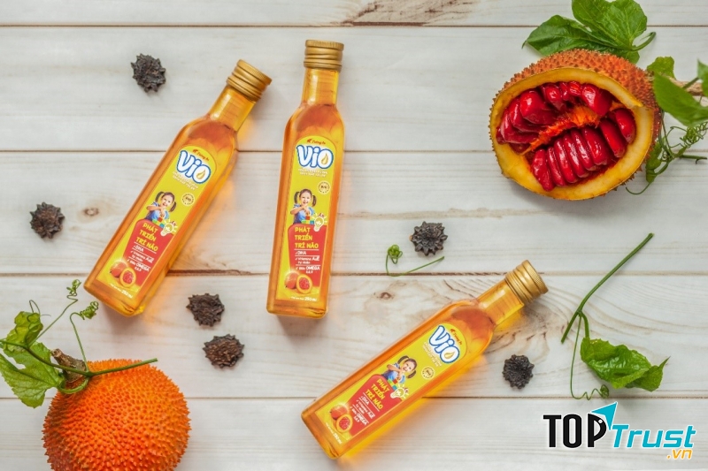 Mẹ nên bổ sung dầu gấc vào thực đơn ăn dặm cho bé nhé