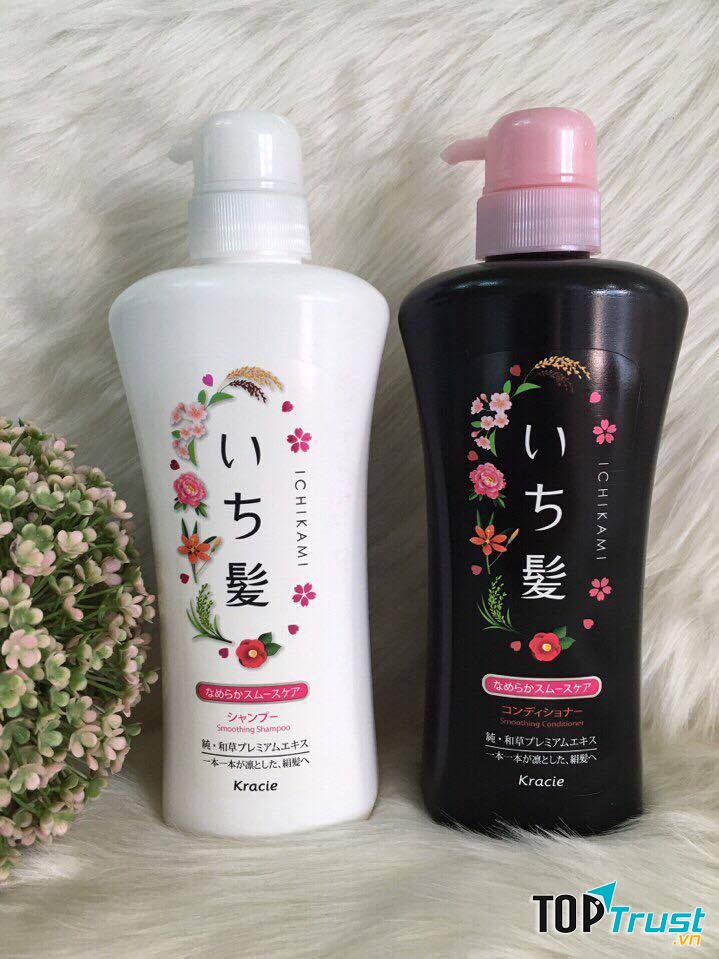 Dầu gội Ichikami bổ sung độ ẩm cần thiết cho mái tóc cho bạn cảm giác nhẹ nhàng và tươi mới